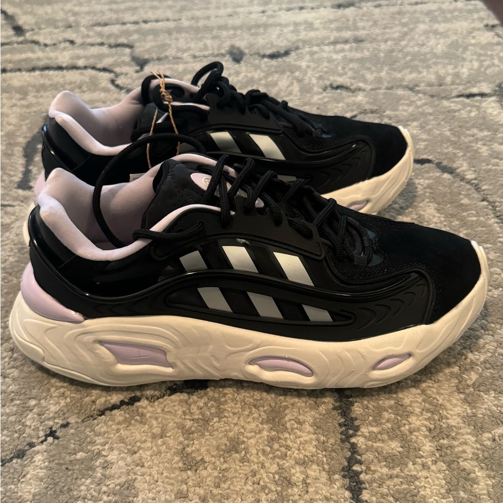 Adidas women’s Oznova - Picture 4 of 11
